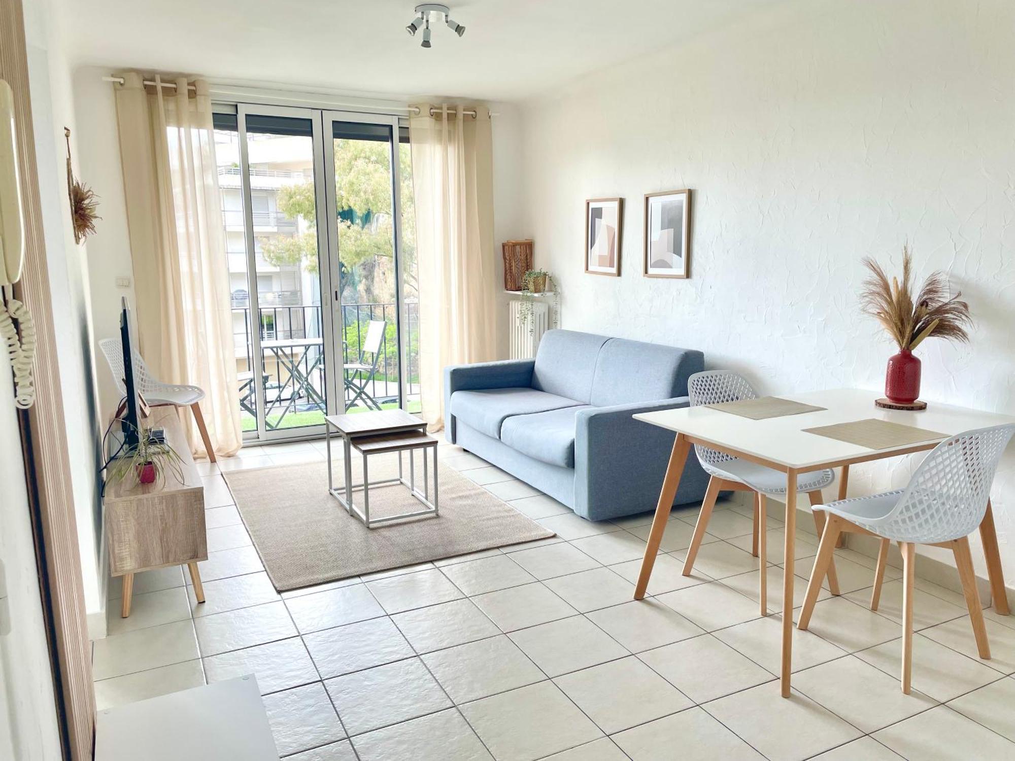 Appartement Cosy, Calme, Centre Ville Saint-Raphaël Exteriér fotografie
